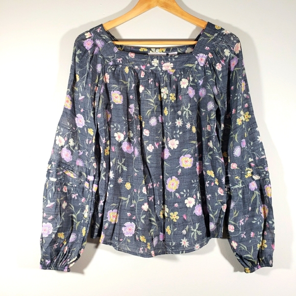LC Lauren Conrad Tops - Size XS Lauren Conrad square neck floral blouse